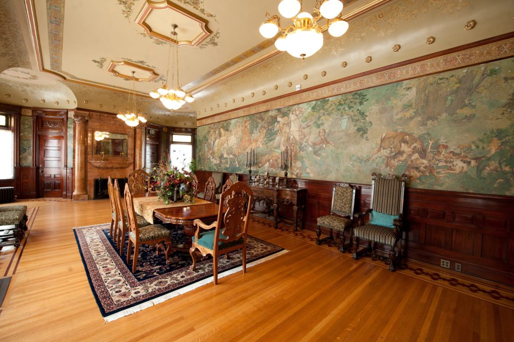 Bass Mansion dining room