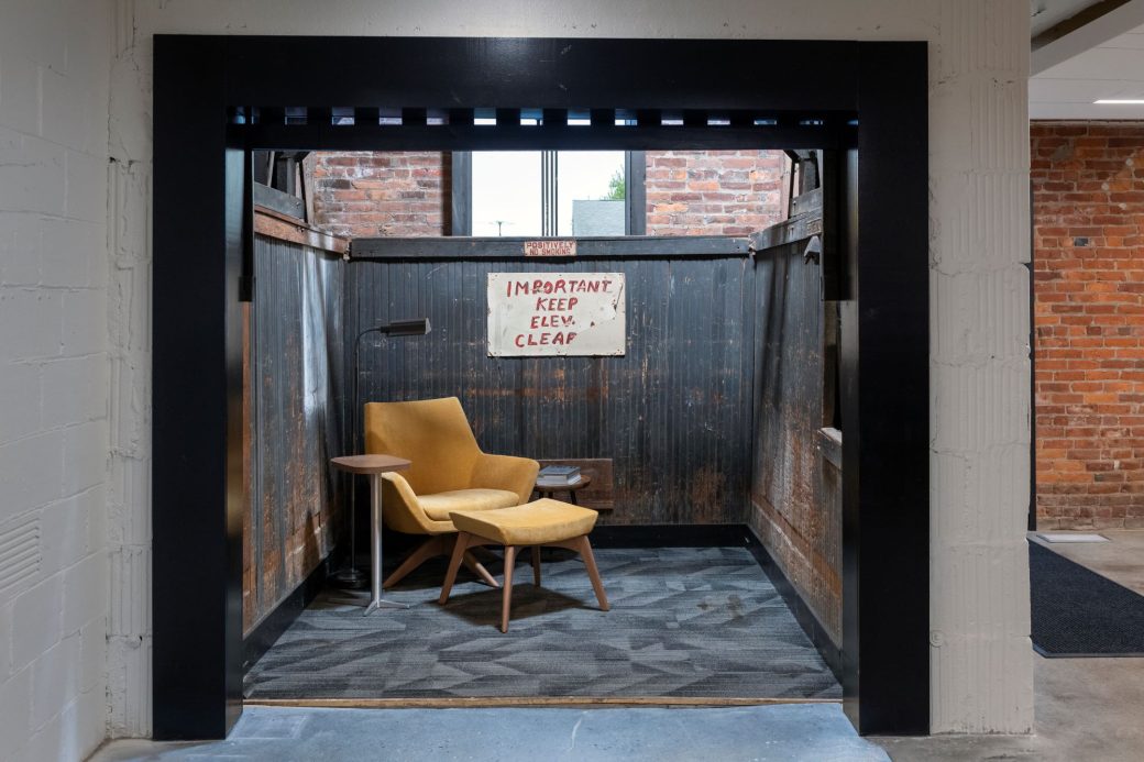 MKM architecture + design freight elevator lounge