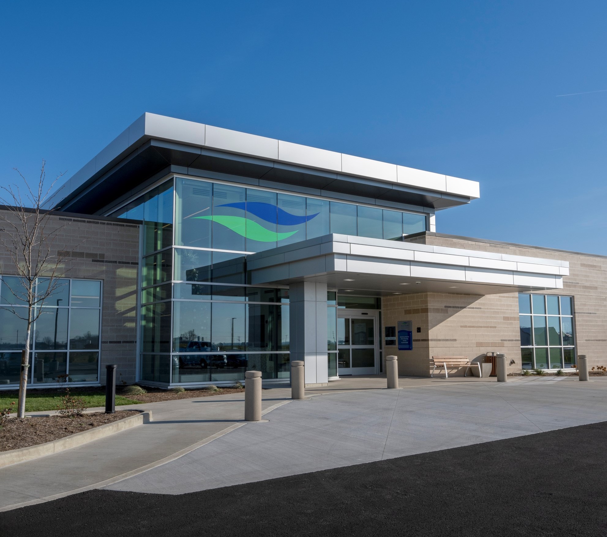 Mercer Health Marion entrance canopy