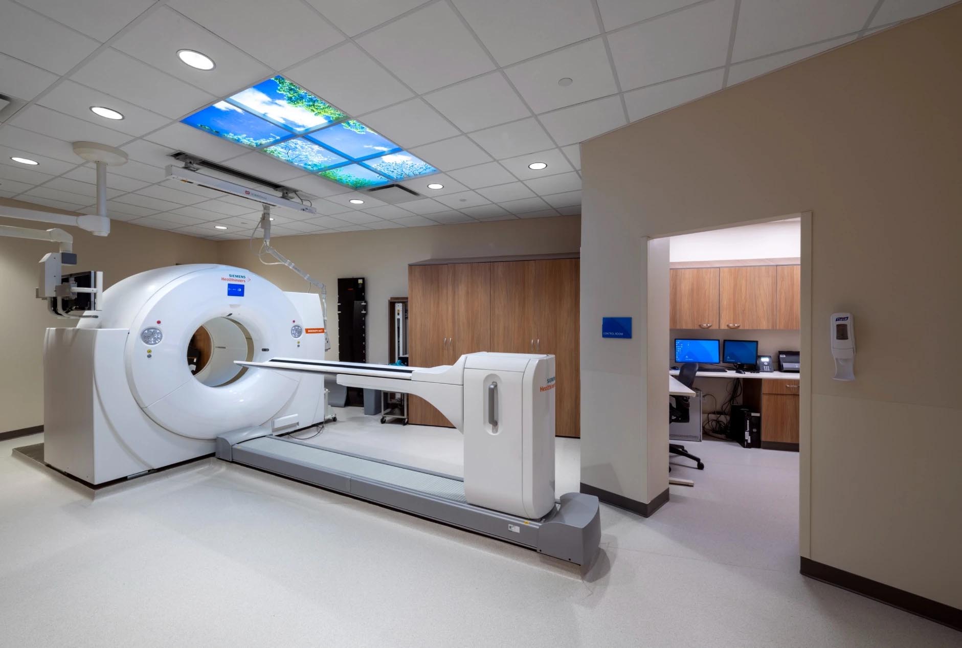 Kokomo oncology imaging room