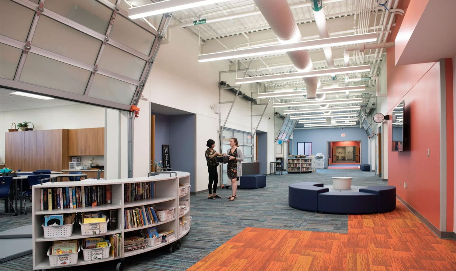 Lafayette Meadows Elementary interior common area 2