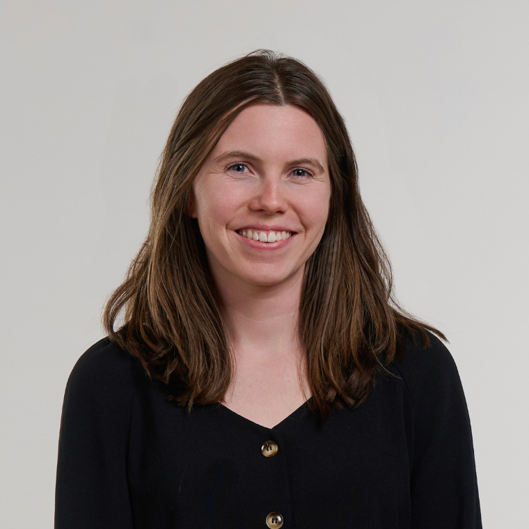 A headshot image of interior designer Shantel Cox
